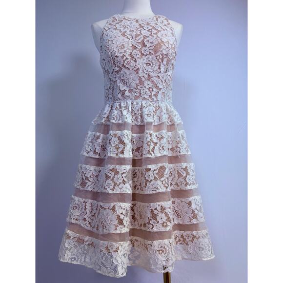 AQUA White Lace Dress Sleeveless Layered Party Cocktail Dress Sz 6 - Picture 3 of 12